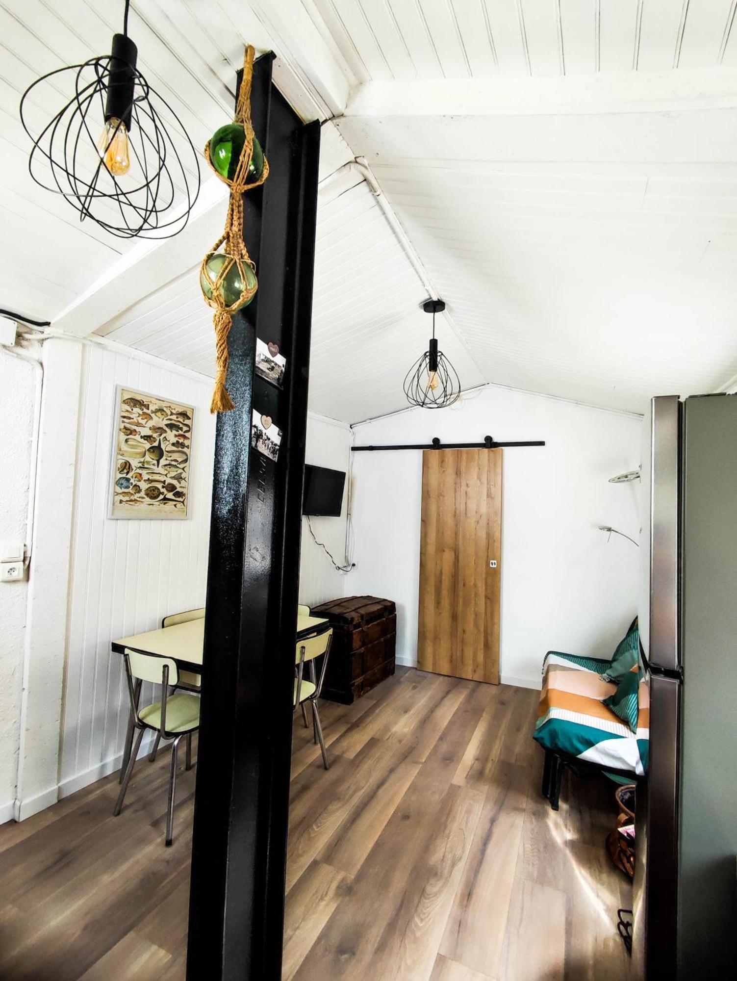 Maisonnette De Pecheur Chauffee Et Climatisee Пор-ла-Нувель Екстер'єр фото